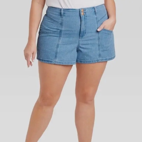 Universal Threads Shorts - Picture 3 of 3